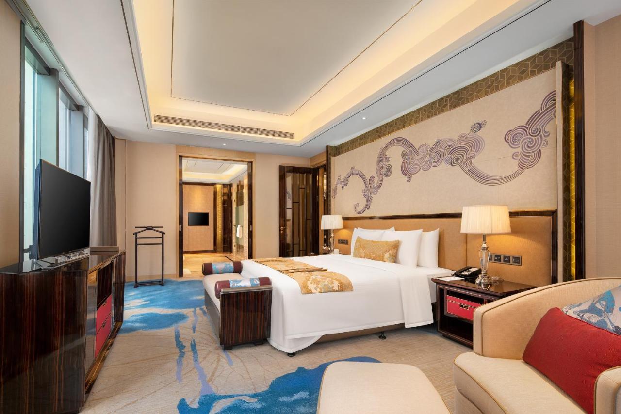 Готель Wanda Vista Dongguan Дунгуань Екстер'єр фото